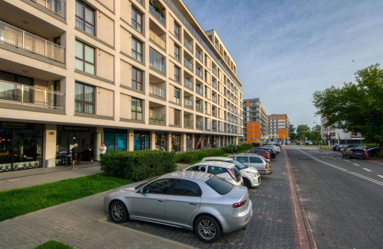 Wynalazek 2 By Homeprime Warschau Buitenkant foto